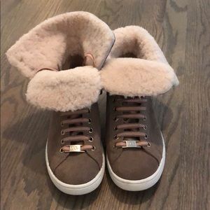 Ugg Sneakers
